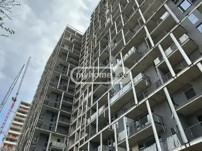 3-комнатная квартира в Тбилиси