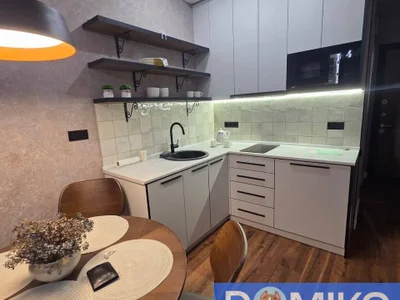 Долгосрочная аренда 1+1 на Firosman Street 17 Khimshiashvili District
