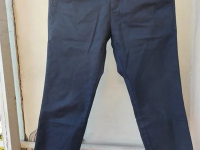 Джинсы Gap