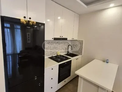 1+1 на Хайдара Абашидзе Улица 22) 14 Bagrationi District