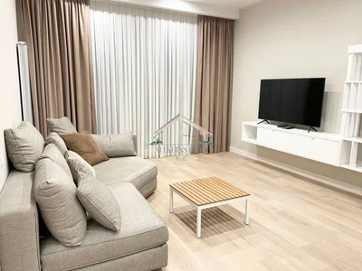4-комнатная квартира, 75 м², $2500