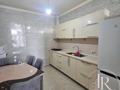2+1 квартиру по улице Кобаладзе, $600