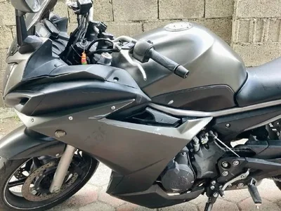 Yamaha FZ6R 2012