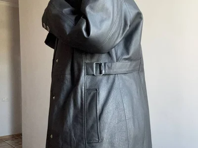 🖤 Черный кожаный плащ
