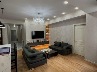Улица Нино Жвания, 10: 3-комнатная, 100,0 м²
