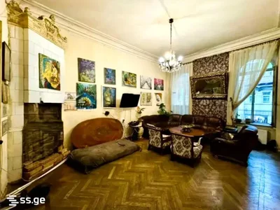 4 room Office For Sale. Vera