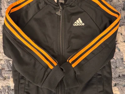 Олимпийка Adidas чёрно-оранжевая