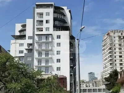 3-комнатная квартира Продаётся. Надзаладеви