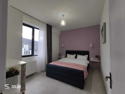 3 room Flat Daily rent. Ortachala