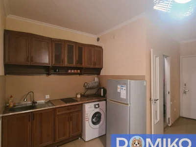 Квартиру 1+1 по улице Кобаладзе,4