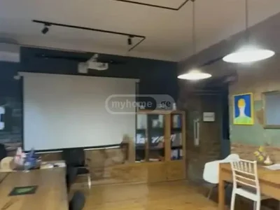 Коммерческое помещение в Старом Тбилиси, $1200