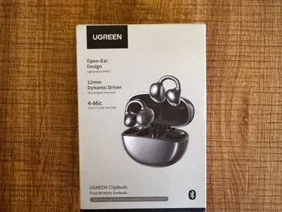 Беспроводные наушники UGREEN ClipBuds
