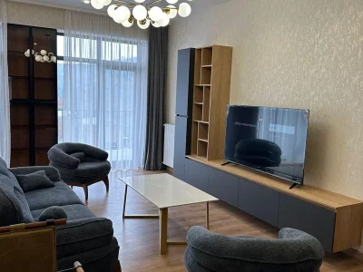Vake Hills: 4-комнатная, 185,0 м²