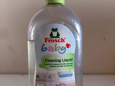 Детское средство для мытья посуды Frosch Baby