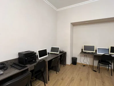 Офисное помещение в Чугурети, аренда