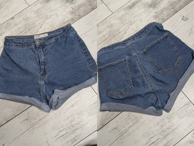 Шорты голубые bershka
