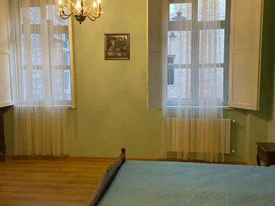 Коммерческое помещение на purceladze st. 10 Mtatsminda