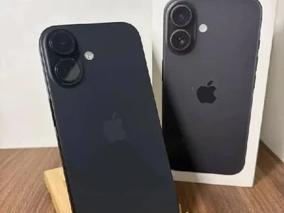 iPhone 16