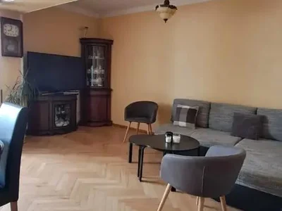 2 комнатная квартира Продаётся. Сабуртало