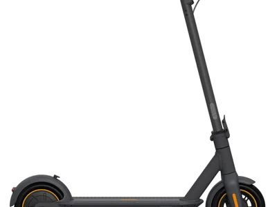 Электросамокат Ninebot или Xiaomi