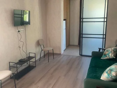 2 room Flat For Rent. Isani