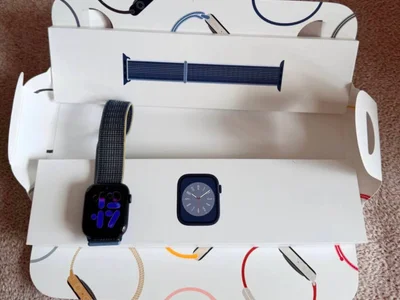 Apple Watch Series 8 45mm Midnight Aluminum