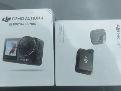 Набор DJI Osmo Action 4 Essential Combo и DJI Mic Mini