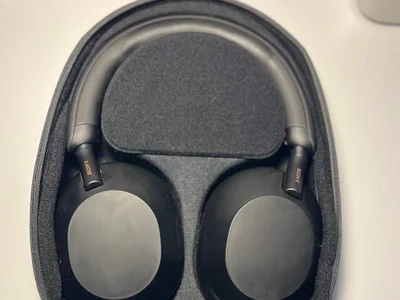 Наушники Sony WH-1000XM5 Black