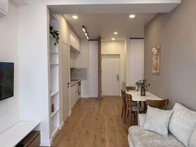 Дона Палас Сабуртало: 3-комнатная, 65,0 м²