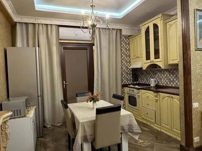 2+1, 90 кв.м, ул. Гамсахурдия 24, $1000