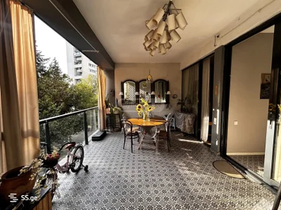 3 room Flat For Sale. Vake