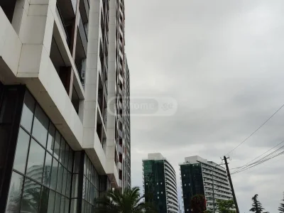 : Продаётся 2-комнатная квартира в районе аэропорта
