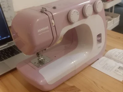 Швейная машинка Janome