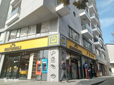 Коммерческое помещение 56 кв.м на ул. Дадиани, $755