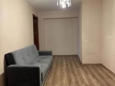 3 room Flat For Sale. Afrika