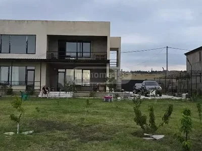 7-комнатный частный дом. Поничала
