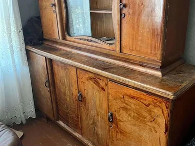 Буфет из натурального дерева