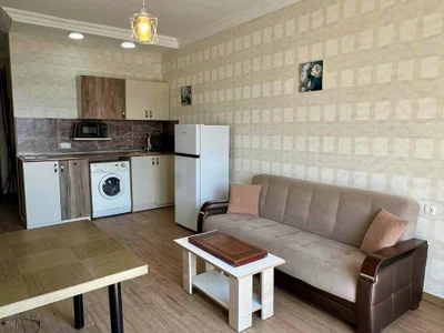 Долгосрочная аренда 3-комнатной квартиры в Bagrationi District