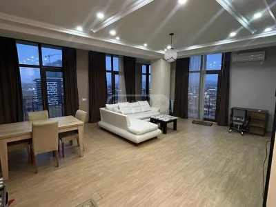 Ул. Вепхисткаосани, 6: 3-комнатная, 114,0 м²