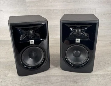 JBL 305P MkII