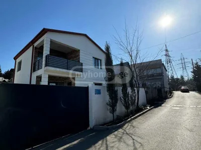 6 room Private House For Rent. Ivertubani