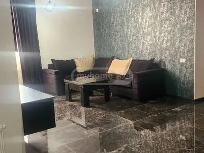 3 room Flat For Sale. Mukhiani