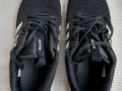 Кроссовки Adidas