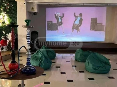 2 комнатный частный дом. Сдаётся посуточно. Дидубе
