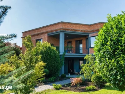 8 room Private House For Sale. Didi digomi
