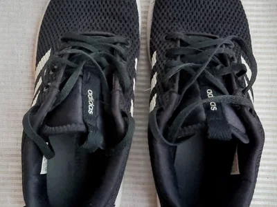 Кроссовки Adidas 38 размера
