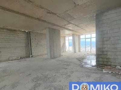 4+1+ комнатная квартира, 122 м²