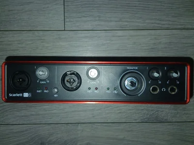 Аудиокарта Focusrite Scarlett 6i6