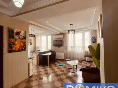 3+1 на Улица Леха и Марии Качиньских 18 Airport District