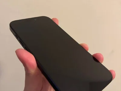 iPhone 15 Pro 128 GB Black Titanium